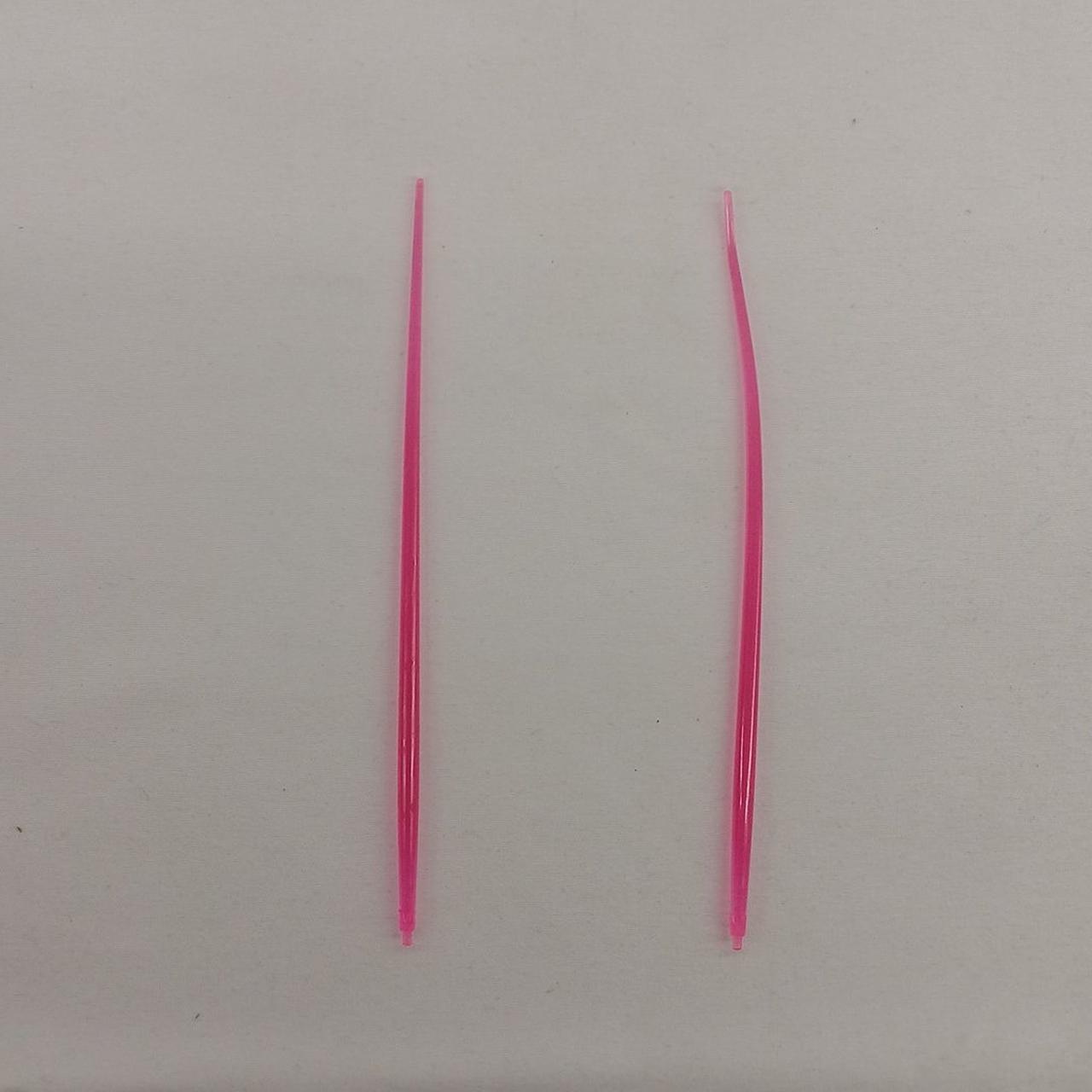 ビームサーベルに変形あり(右)