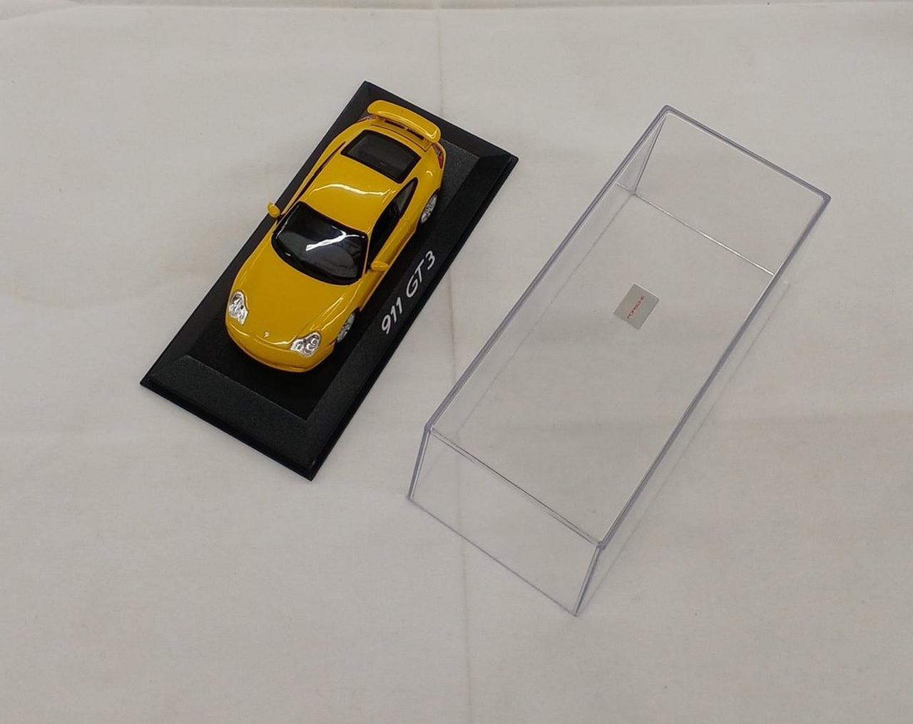 ケースやや外れやすい