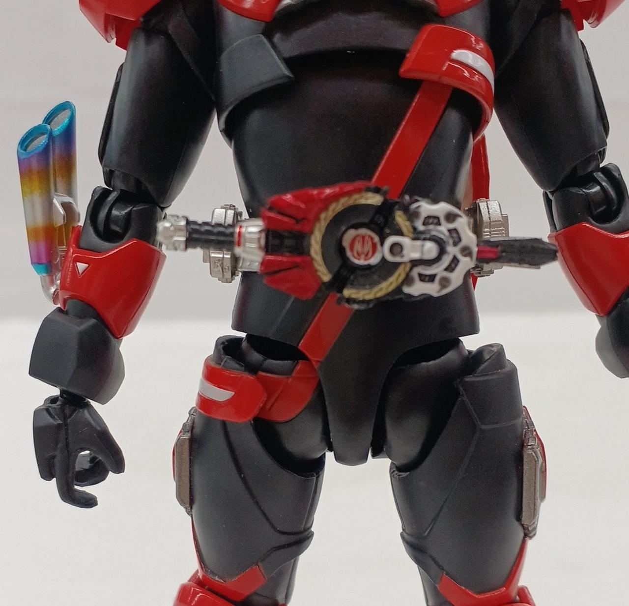 股関節はブーストの赤いラインです。