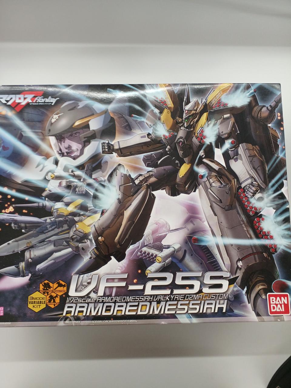 BANDAI 型番：VF-25S マクロスF