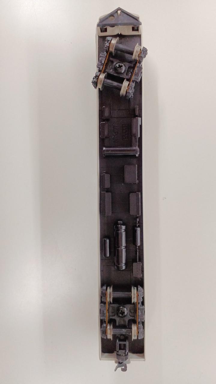 車輪ゴムに傷み·欠品があります。