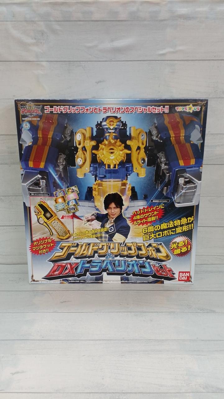 BANDAI - 魔法戦隊マジレンジャー　ゴールドグリップフォンDXトラベリオンセット Amazon.co.jp: 魔法戦隊マジレンジャー ゴールドグリップフォン