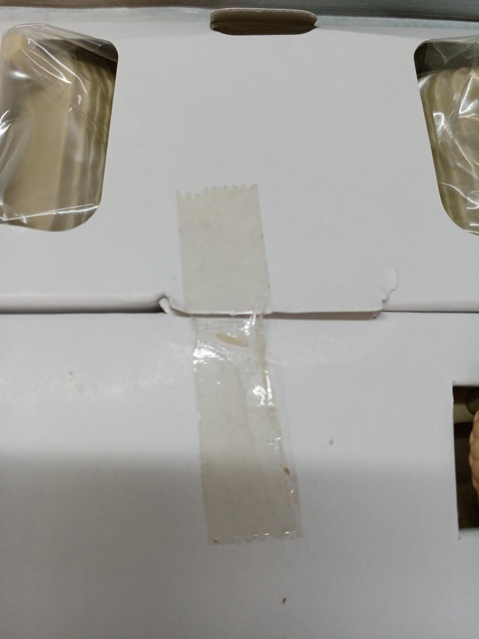 テープ未開封です。