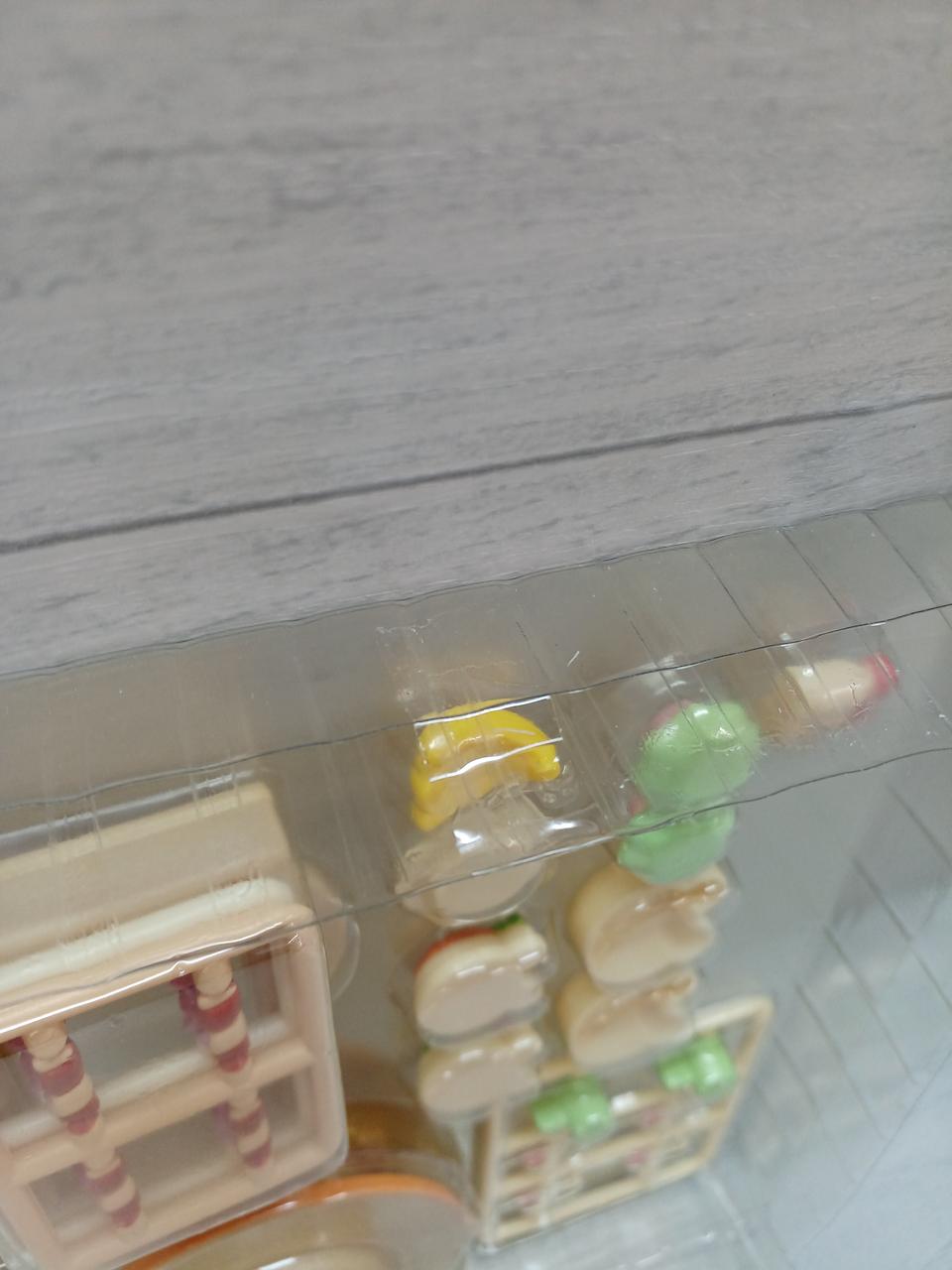 テープ未開封です。