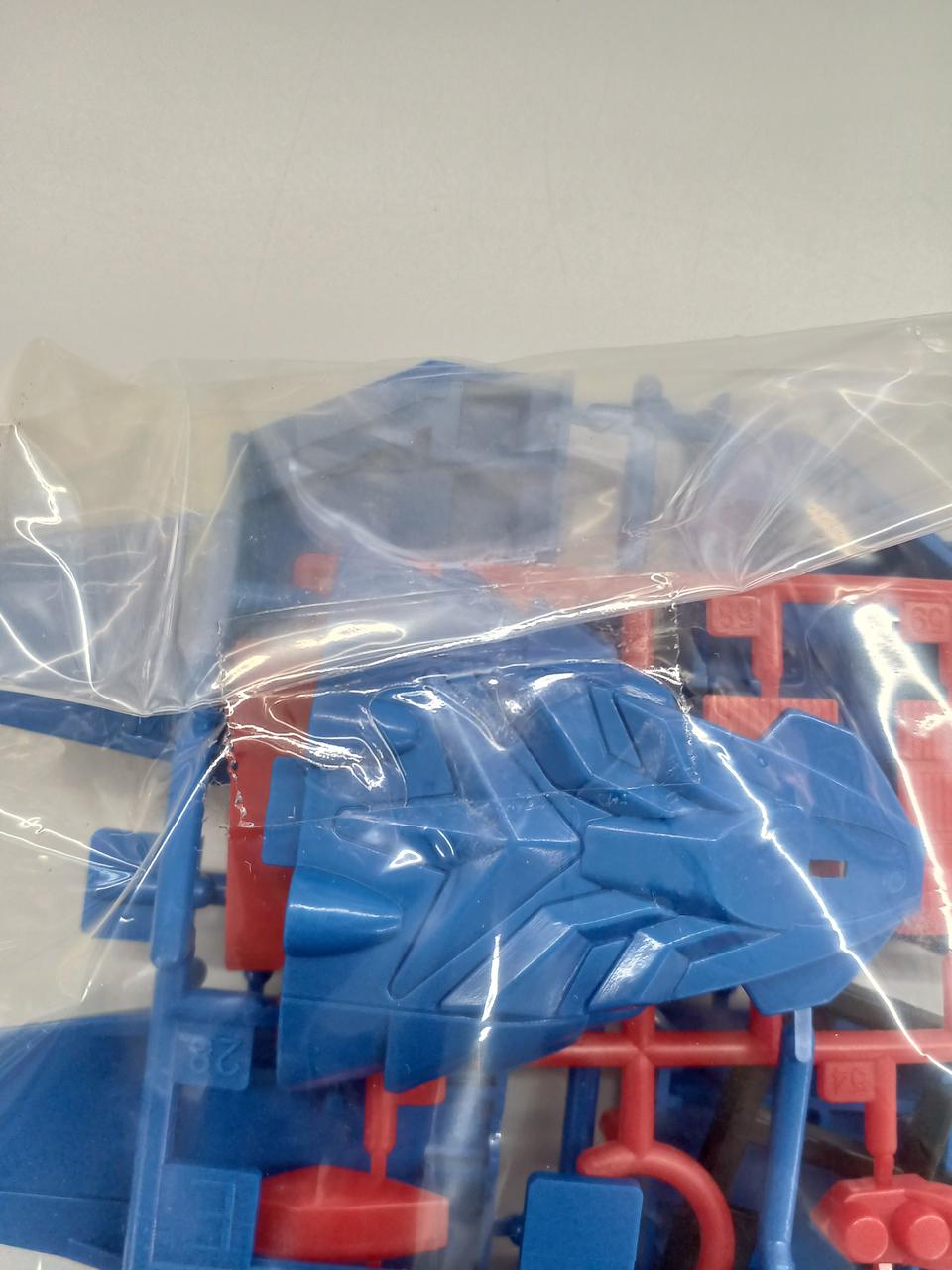 テープ未開封です。