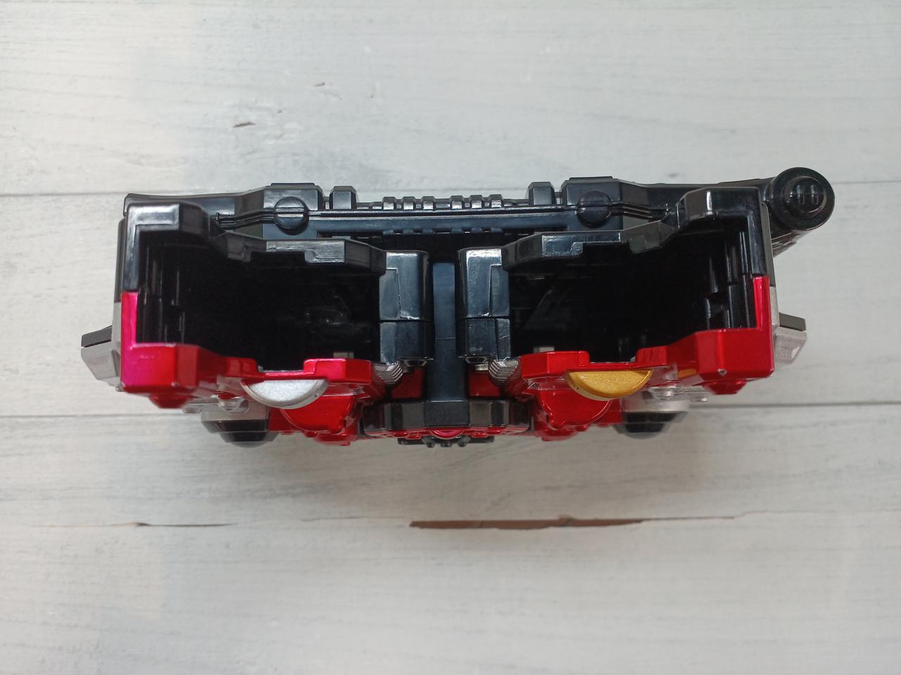 角にメッキ剥がれあり