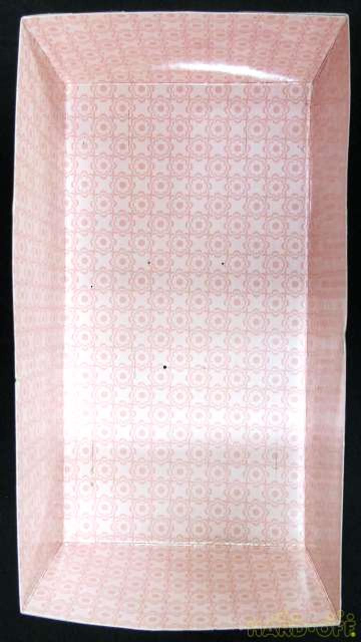 内箱：全体に傷み・テープ跡あり