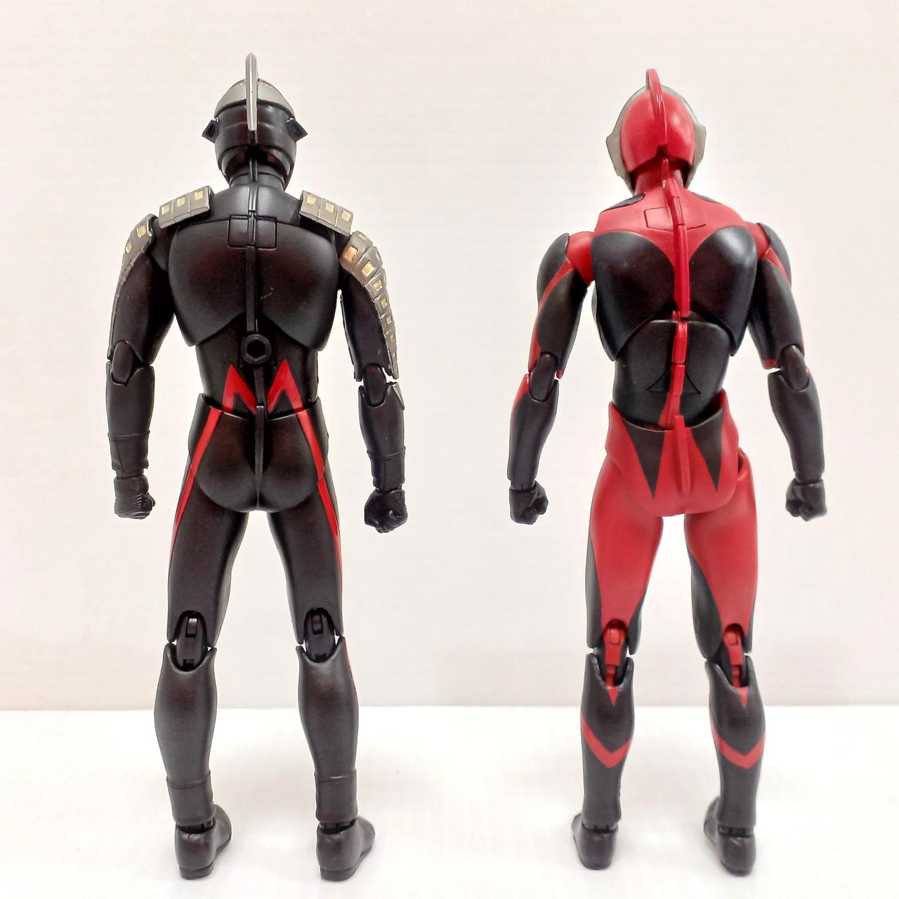 ウルトラセブン背パーツ
ジョイント用のみ
