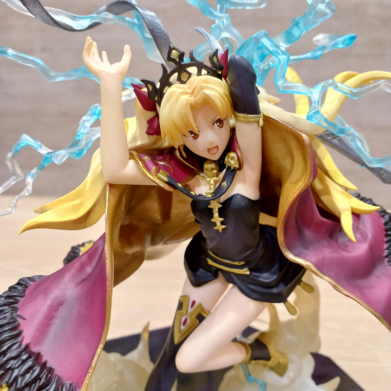 Fate/Grand Order フィギュアセット Amazon.co.jp: Fate/Grand Order セイバー/宮本武蔵 1/7スケール