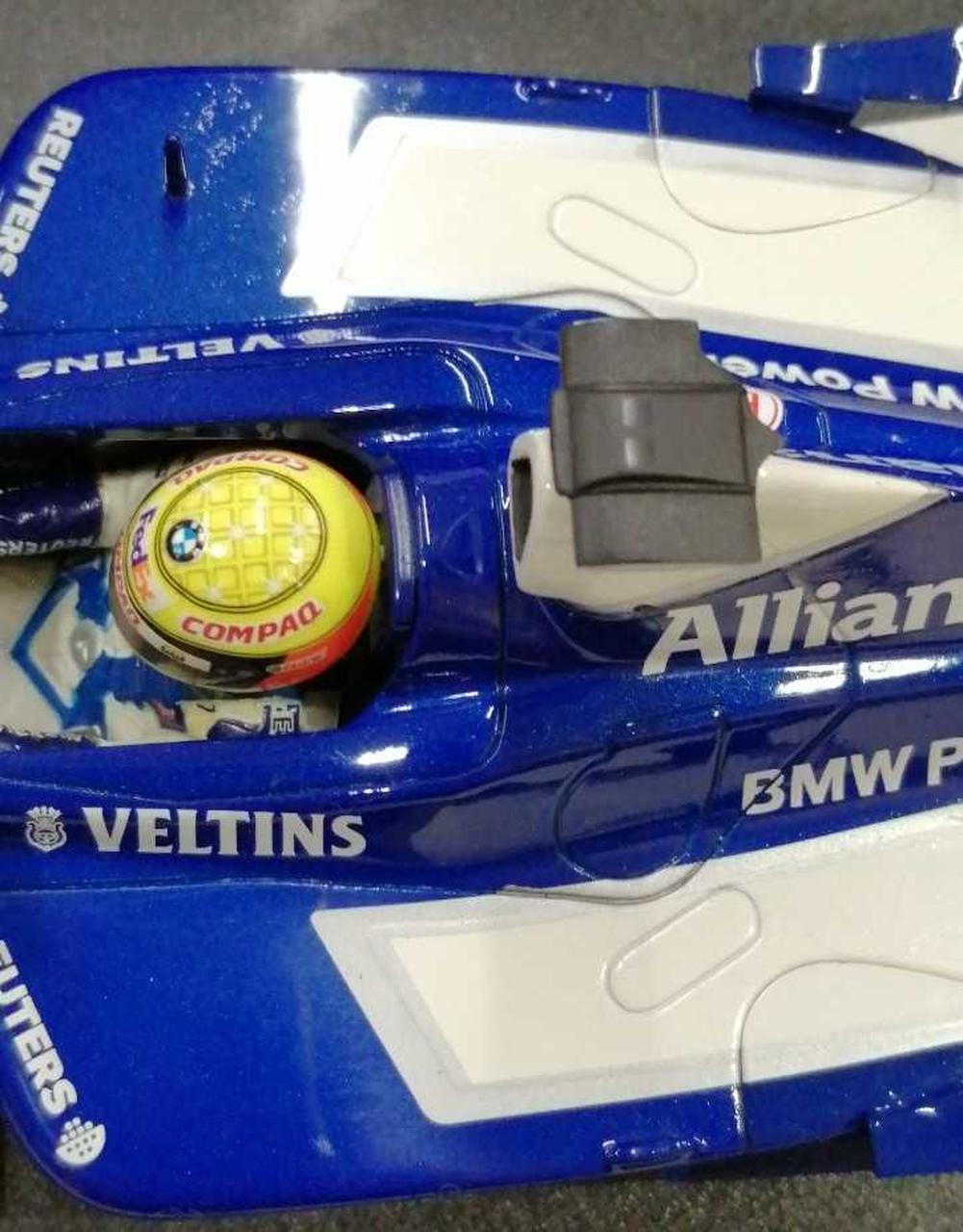 塗装にダメージがあります