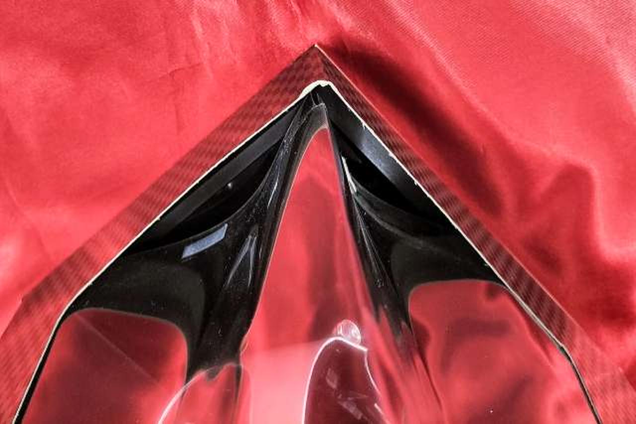 外箱ブリスター剥がれあり