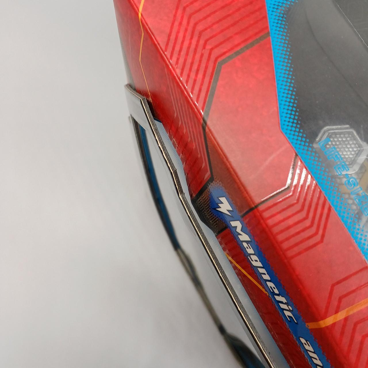 銀色の一部剥がれています