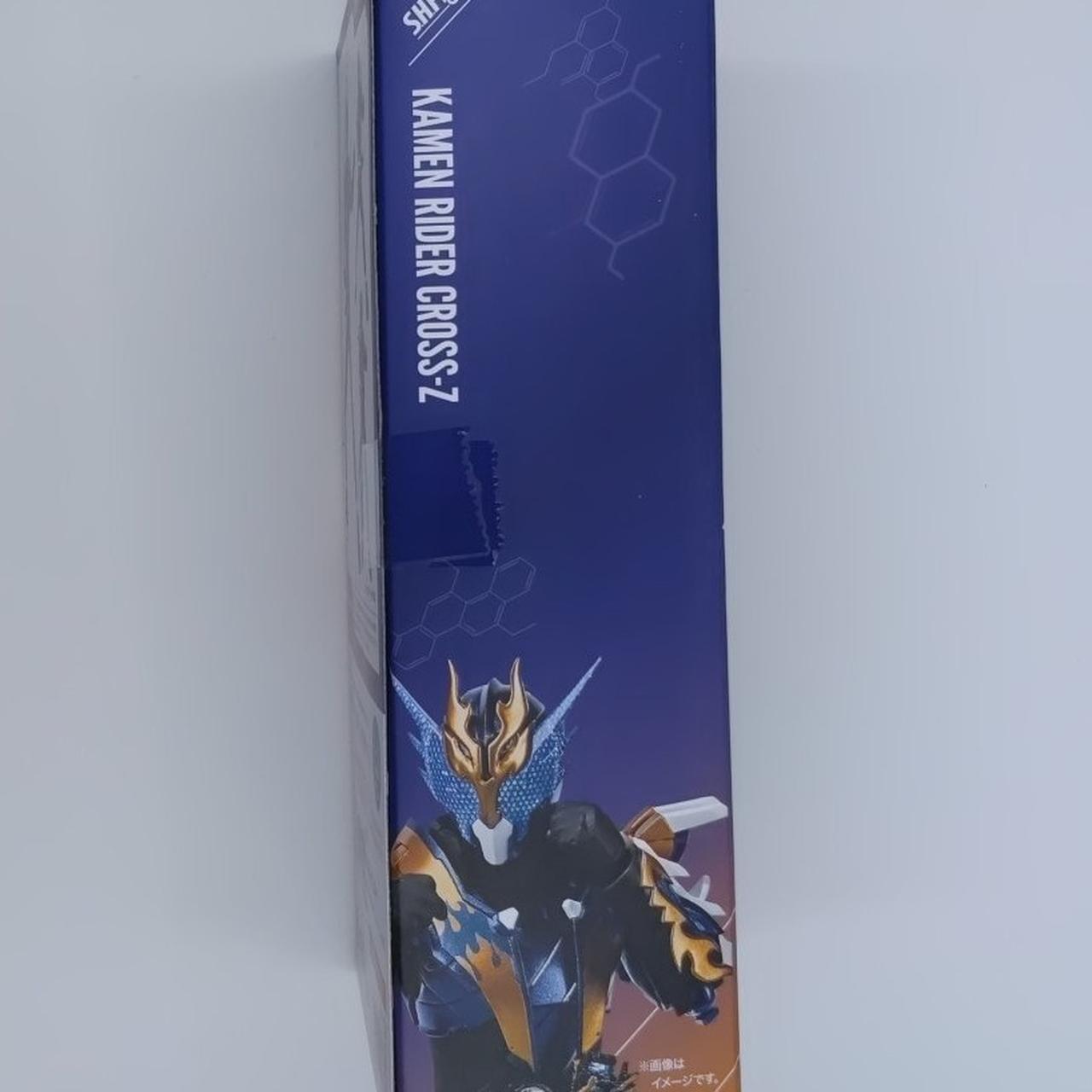 テープ二重貼りあります。