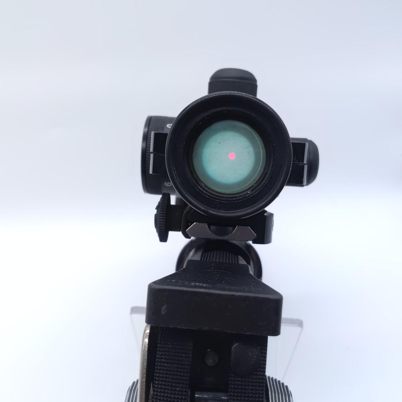 ドットサイト機能しますが曇りがあります