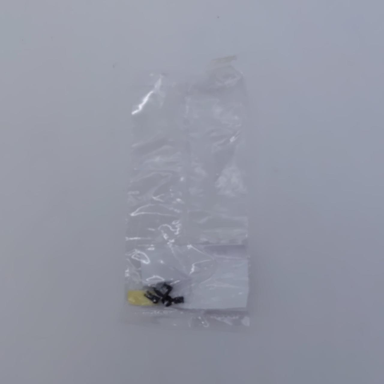 付属パーツ使用済み