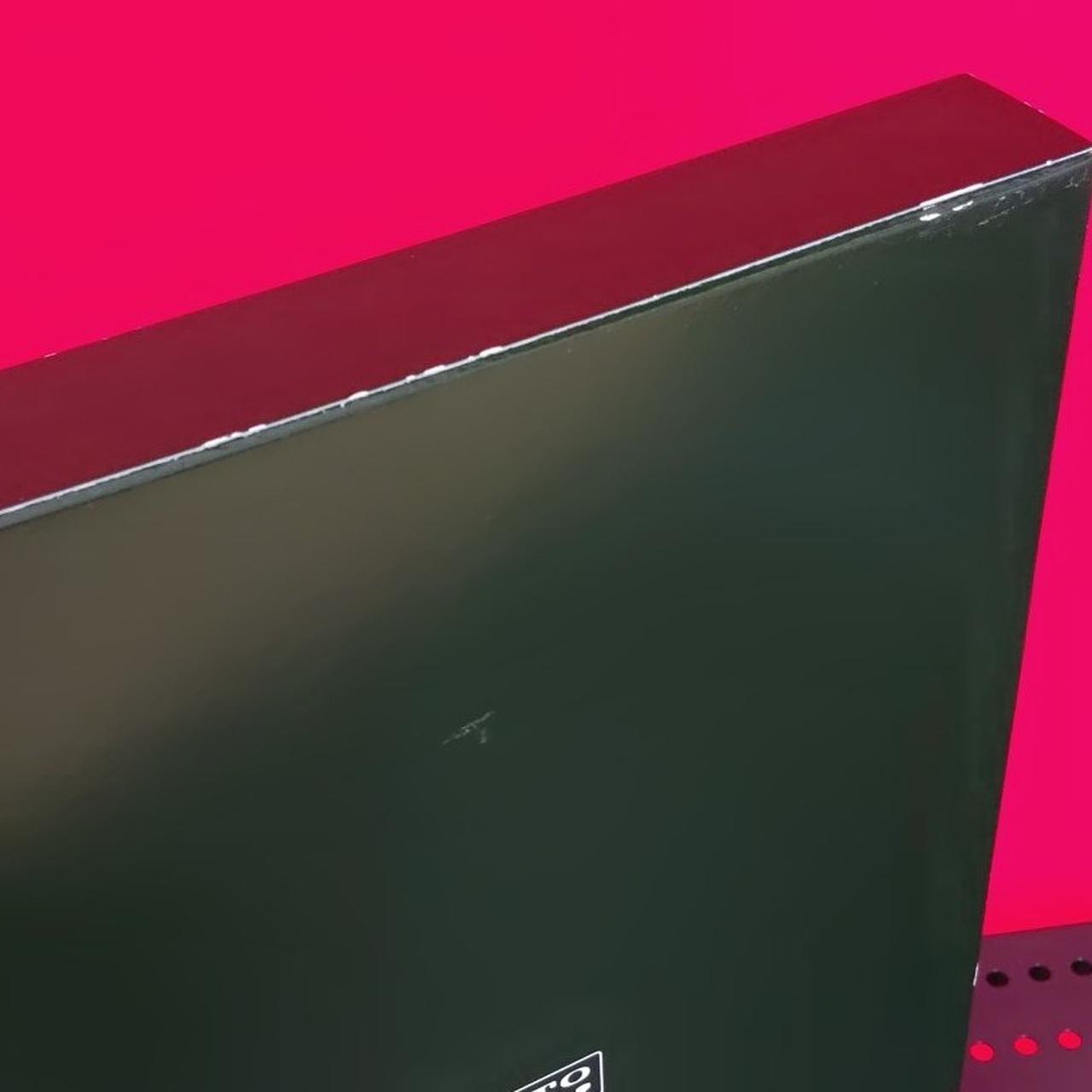 箱擦れ