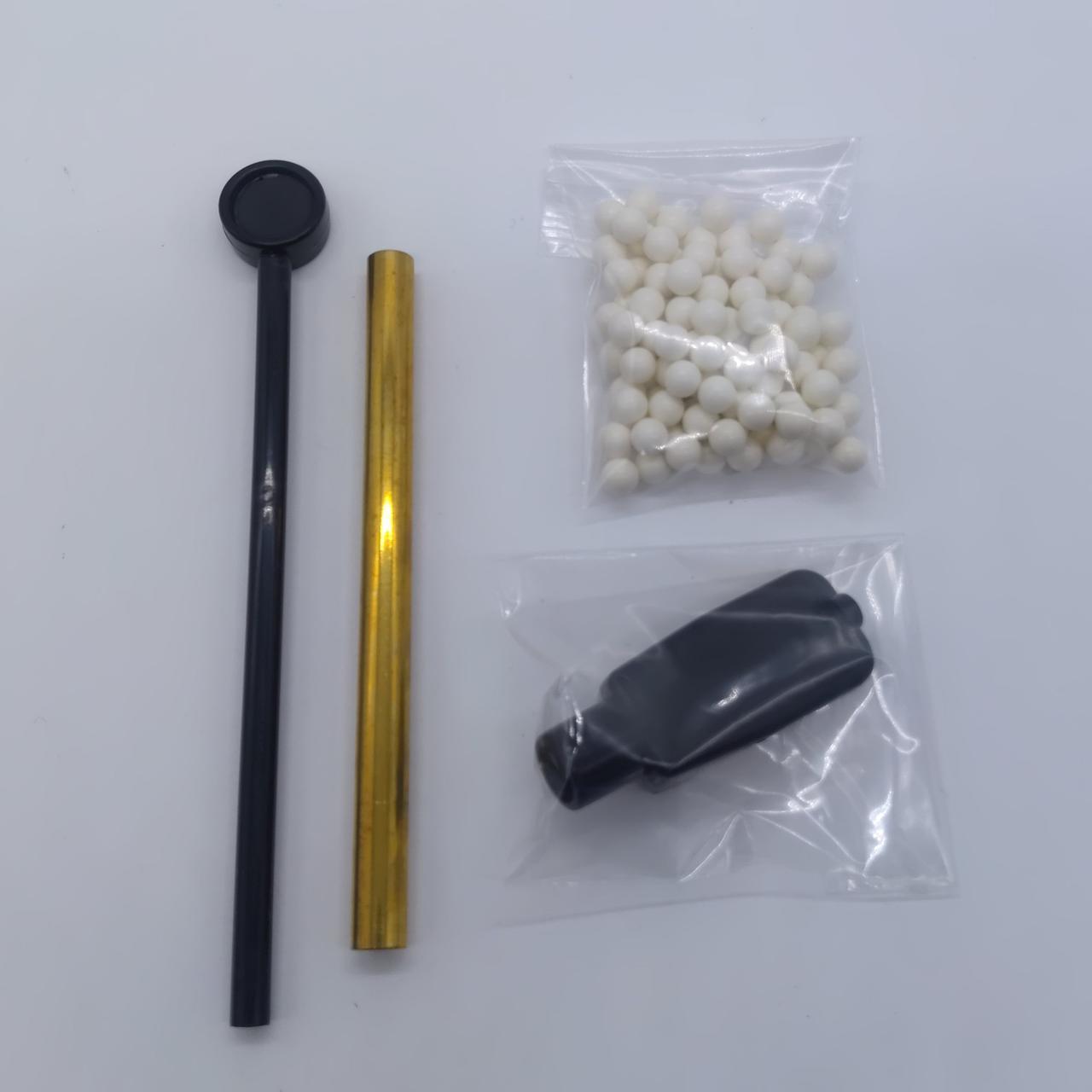 付属品あり。