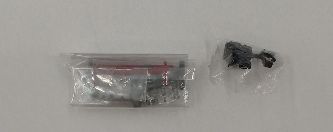 付属品・一部袋空いてます