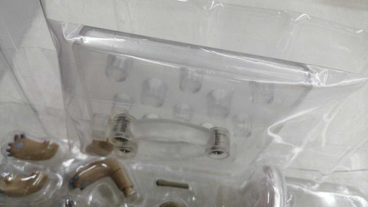 台座：未使用