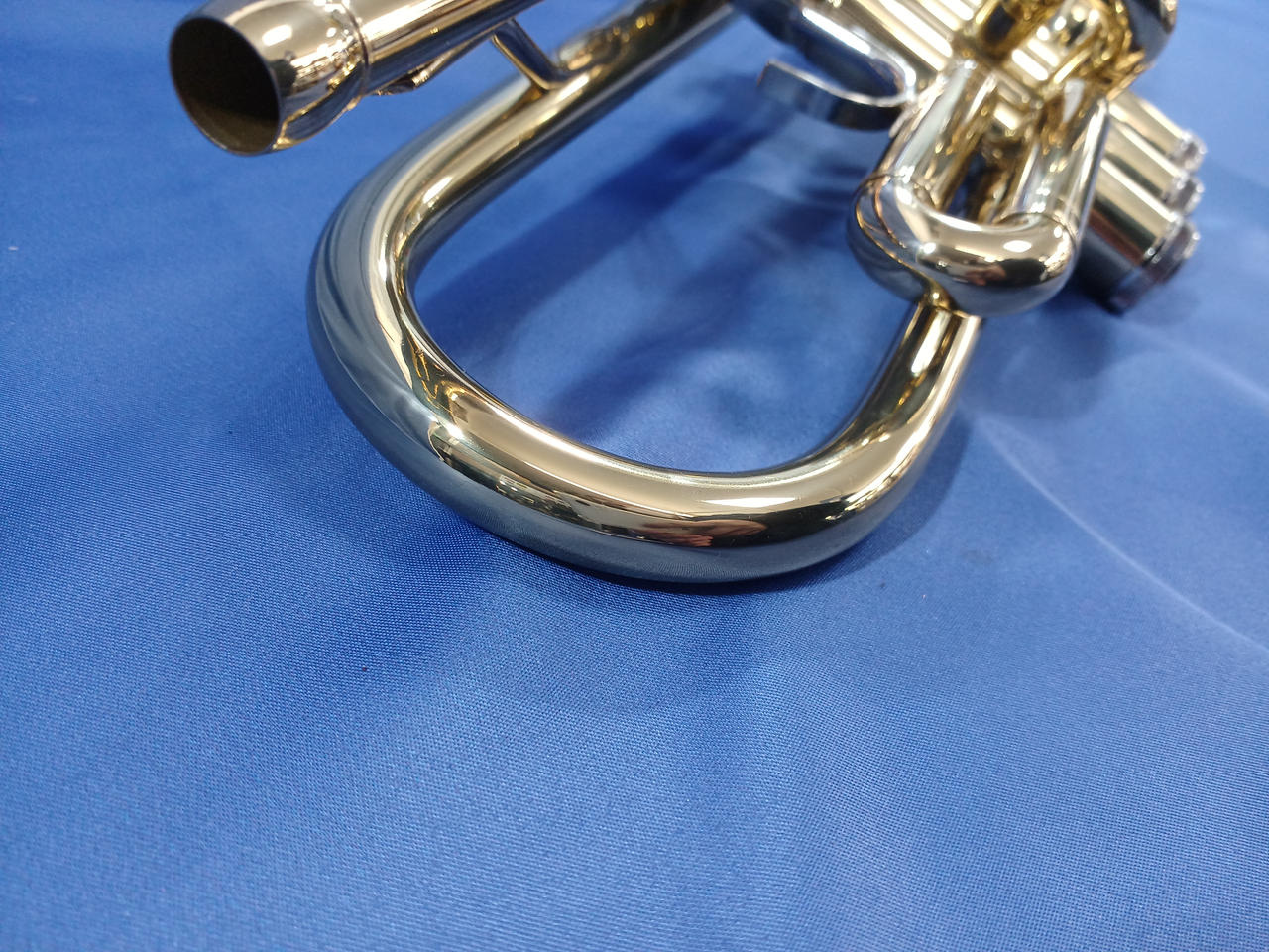 j.michael トランペット　yamahaマウスピース付き j.michael トランペット yamahaマウスピース付き