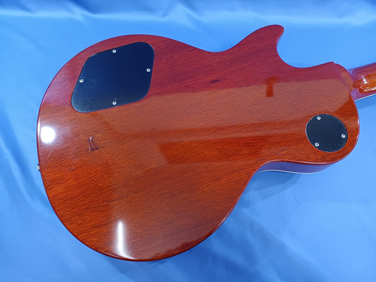 クルーズマニアックサウンド(CREWS MANIAC SOUND)|エレキギター