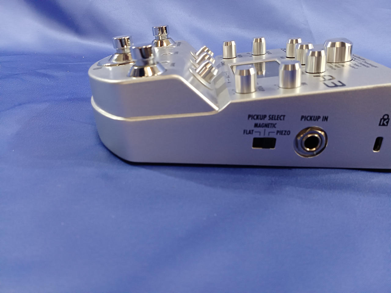 ZOOM|エレアコ用マルチエフェクター|HARDOFFオフモール（オフモ