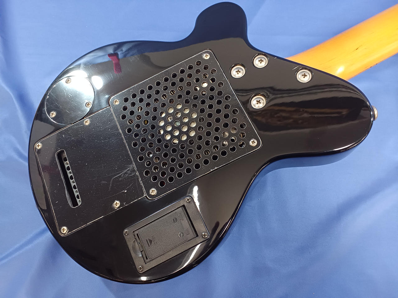 【美品】GWセール☆Pignose アンプ内臓型ギター PIGNOSE|アンプ内蔵ギター|HARDOFFオフモール（オフモ）|1120010000004173