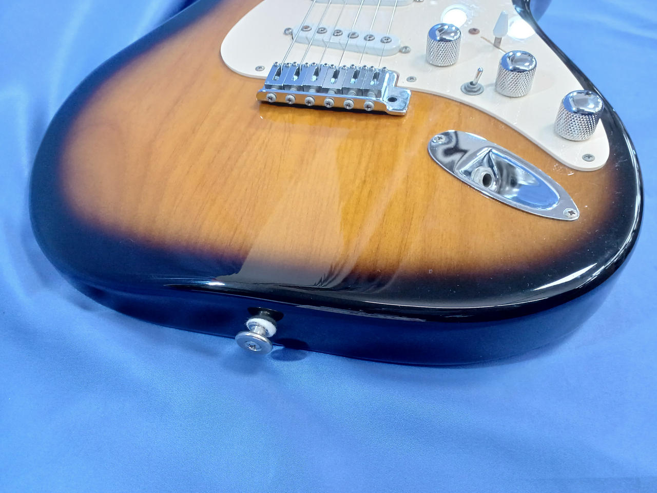 ジーアンドエル(G&L)|エレキギター|【ハードオフ公式通販】オフモール