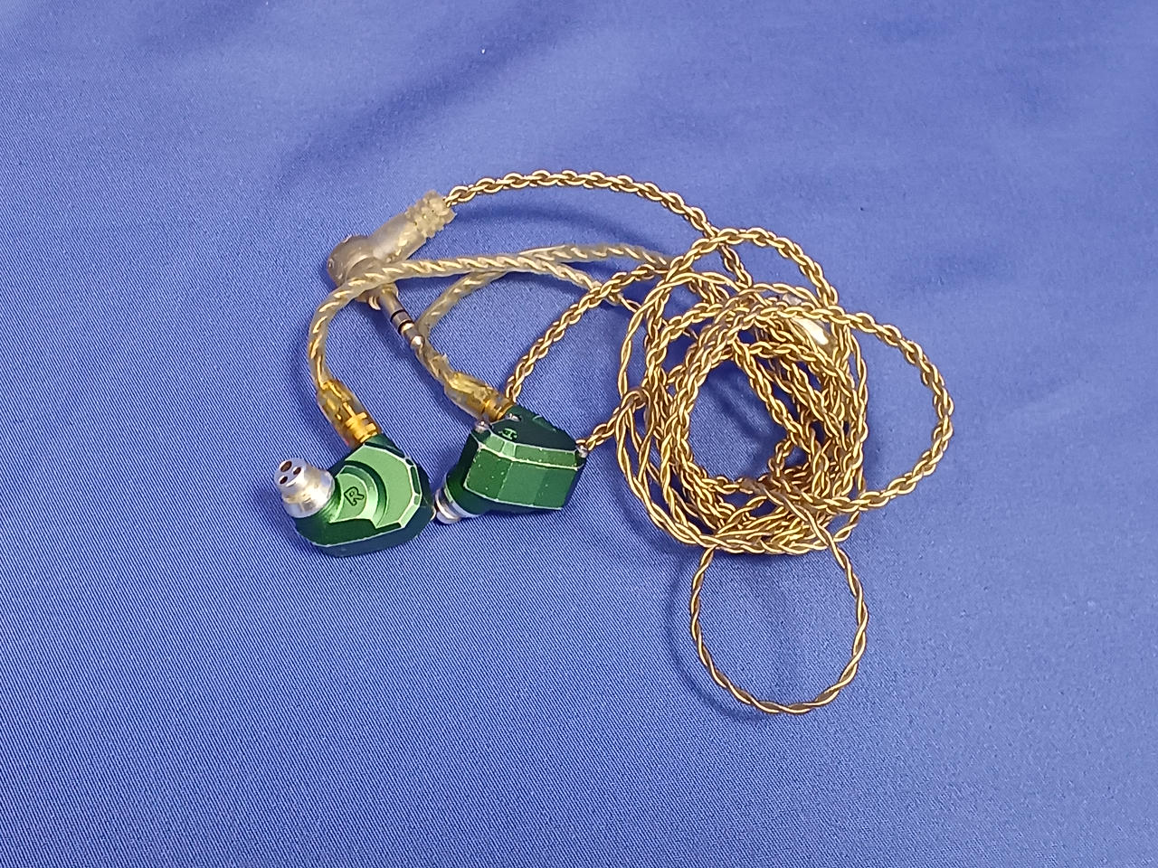 Campfire Audio andromeda 中古 美品 CAMPFIRE AUDIO|イヤホン|【ハードオフ公式通販】オフモール