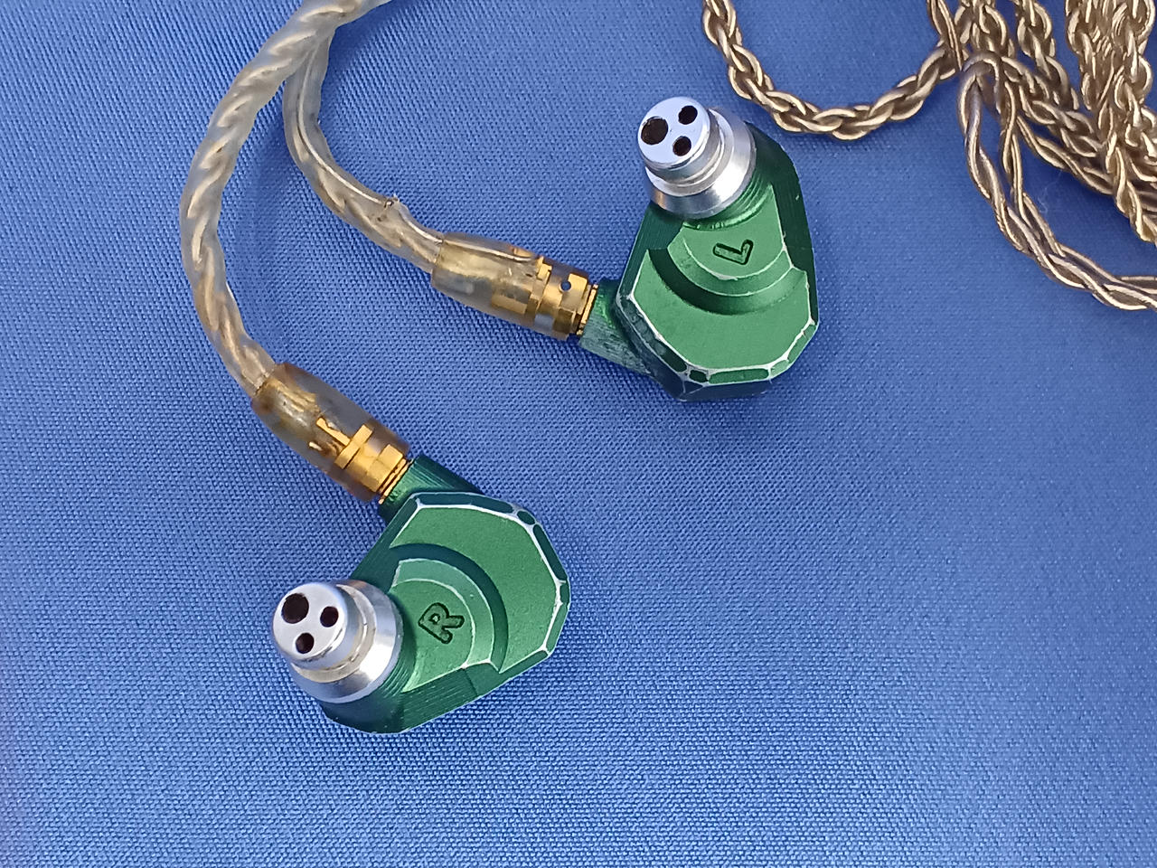 CAMPFIRE AUDIO|イヤホン|【ハードオフ公式通販】オフモール