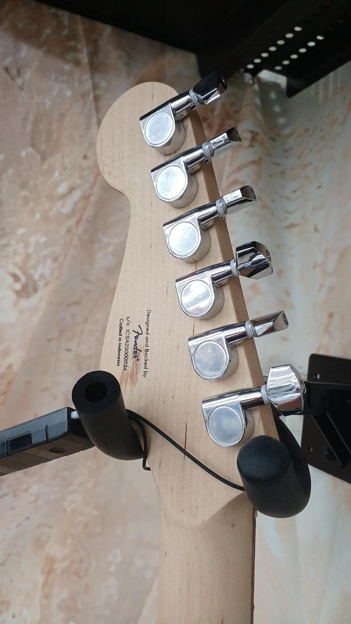 SQUIER|エレキギター|【ハードオフ公式通販】オフモール|1010570000062199