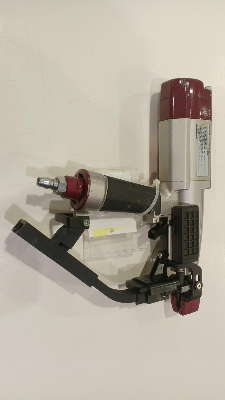 ビス打ち機
ハイコーキWF4HS MAX・HiKOKI・マキタ】ビス打ち機の特徴と比較、選び方を分かりやすく
