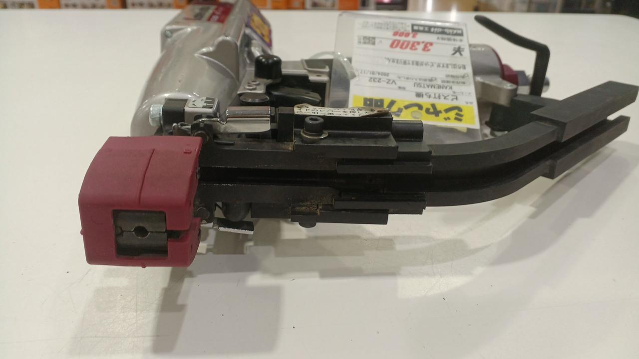 ビス打ち機
ハイコーキWF4HS MAX・HiKOKI・マキタ】ビス打ち機の特徴と比較、選び方を分かりやすく