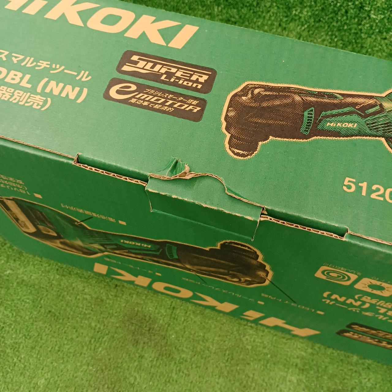 破れ箇所あります