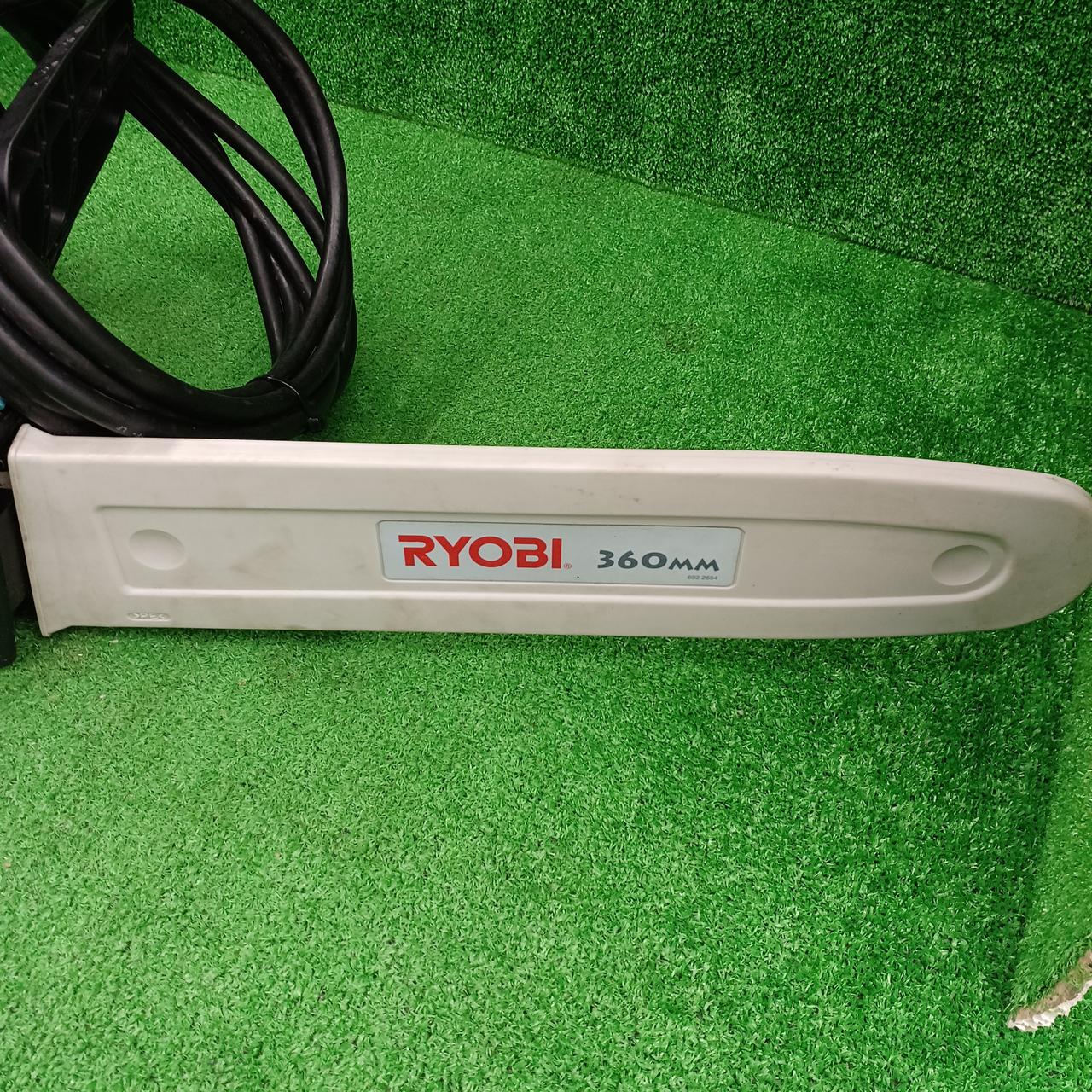 RYOBIのカバーが付いてます