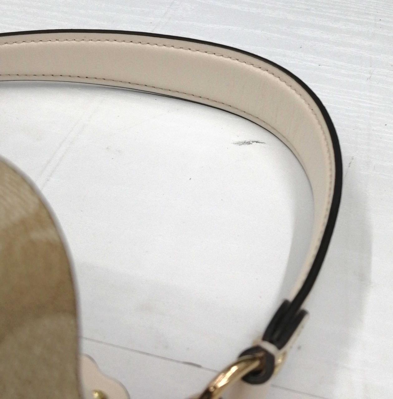 持ち手汚れあり。