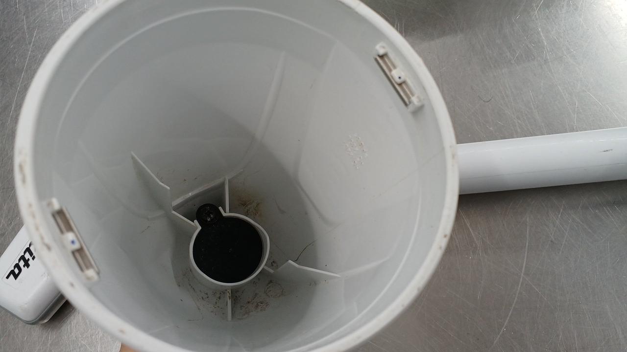 内部使用感強めです