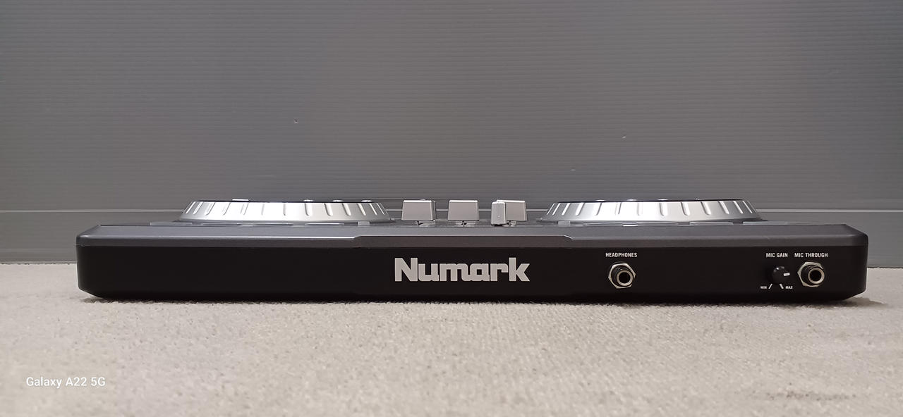 NUMARK|DJコントローラー|HARDOFFオフモール（オフモ）|1140010000005070