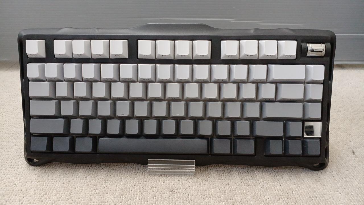GRAVASTAR|ゲーミングキーボード|【ハードオフ公式通販】オフモール