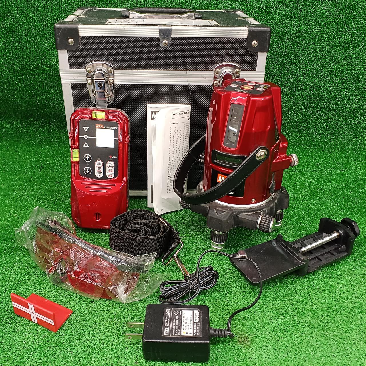 MAX レーザ墨出器 LA-505 中古品 マックス(MAX)|レーザー墨出器|【ハードオフ公式通販】オフモール