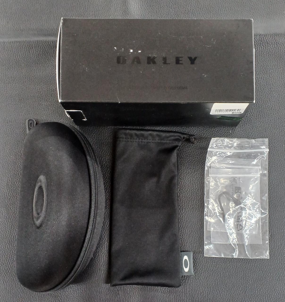 収納ケース、ノーズパット付属