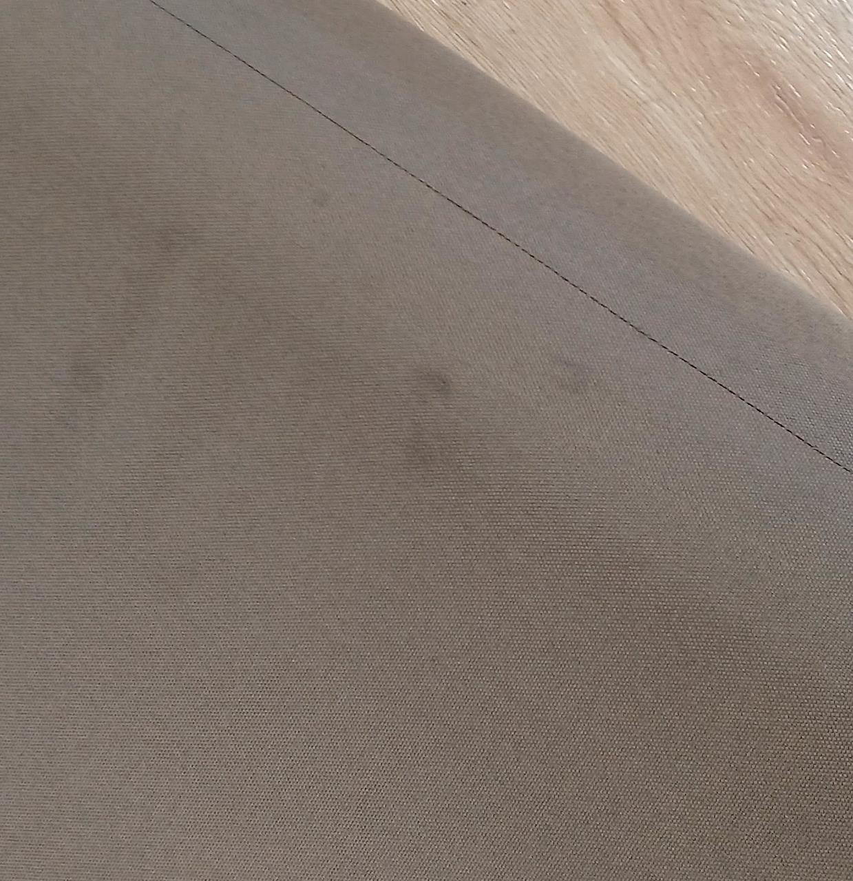 座面一部染み汚れあり