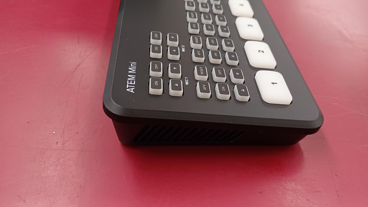 【値下げ】Blackmagic ATEM Mini｜コンパクトビデオスイッチャー 国内正規品□Blackmagic Design ブラックマジックデザイン ATEM MINI