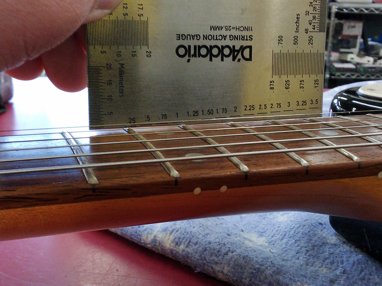 SQUIER/JAGMASTER ※ロングスケール※Ω 保証期間3ヶ月保証発送目安1週間以内登録日2022年10月18日特徴・備考アルダー材採用の、ロングス