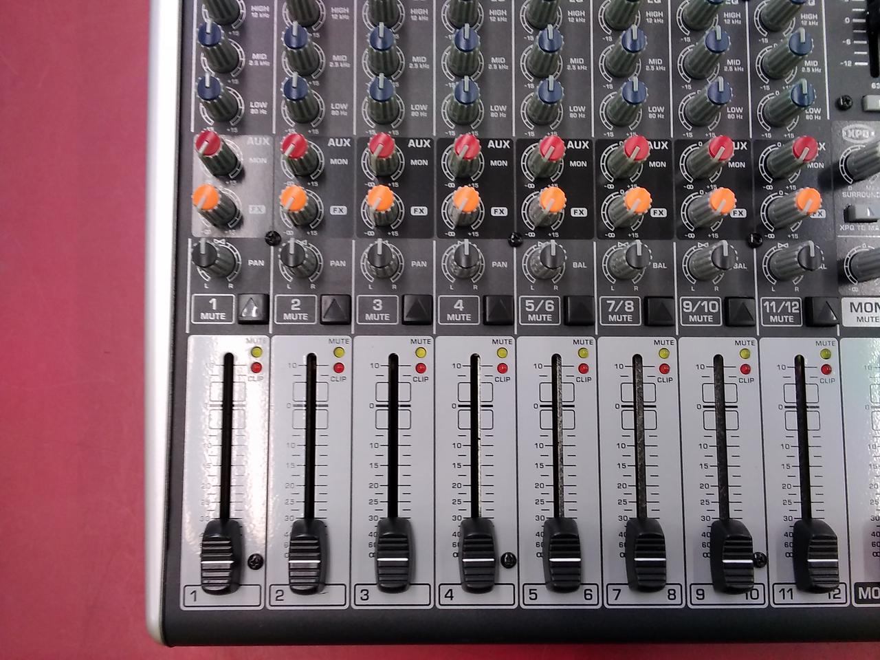  BEHRINGER/X1222USBΩ