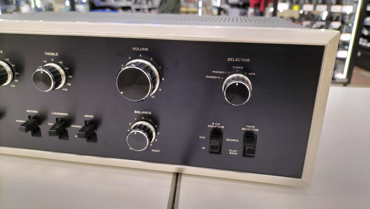 り*り様 【希少品】SANSUI サンスイ AU-20000 プリメインアンプ AU-20000