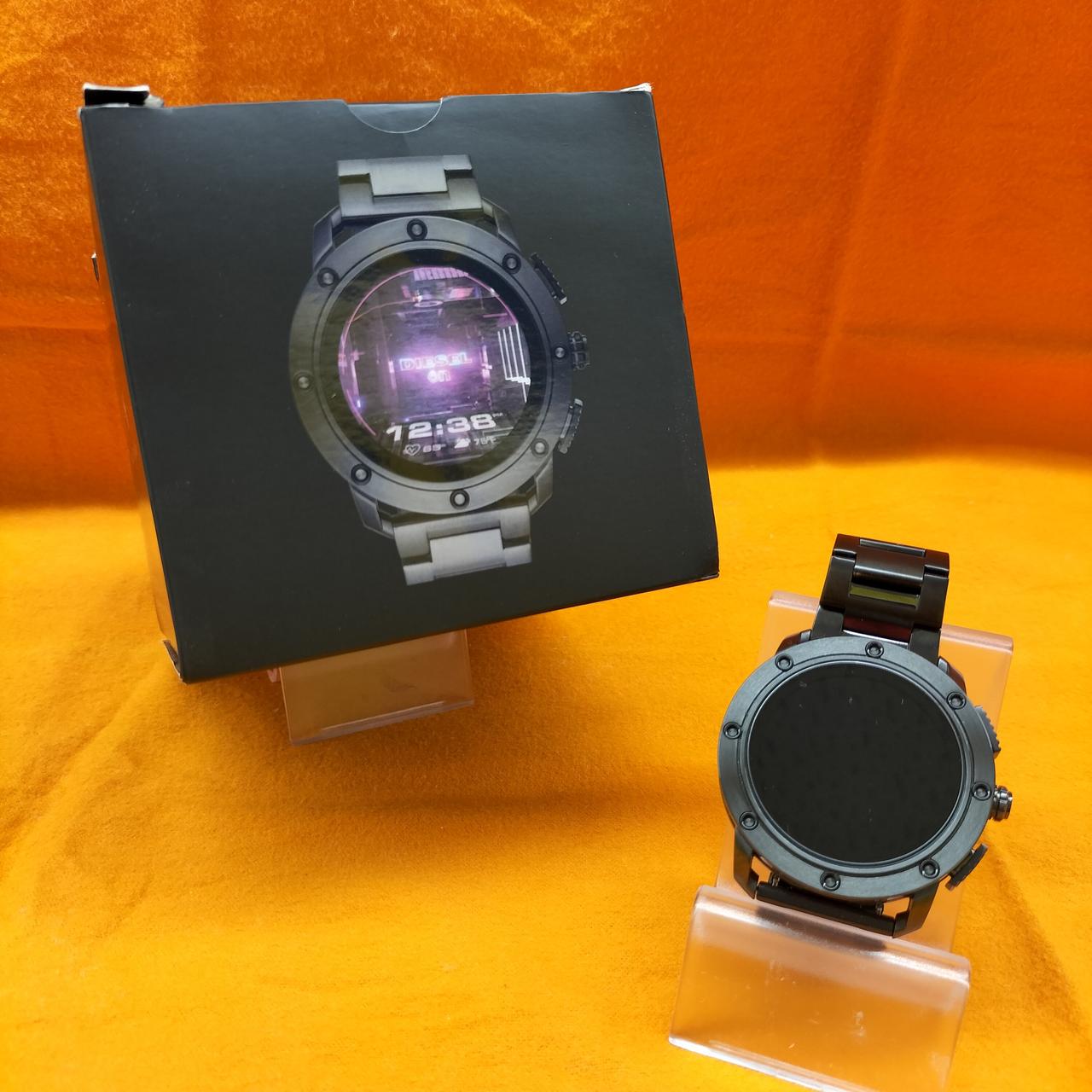 Diesel On Axial スマートウォッチ DZT2017 【公式通販】