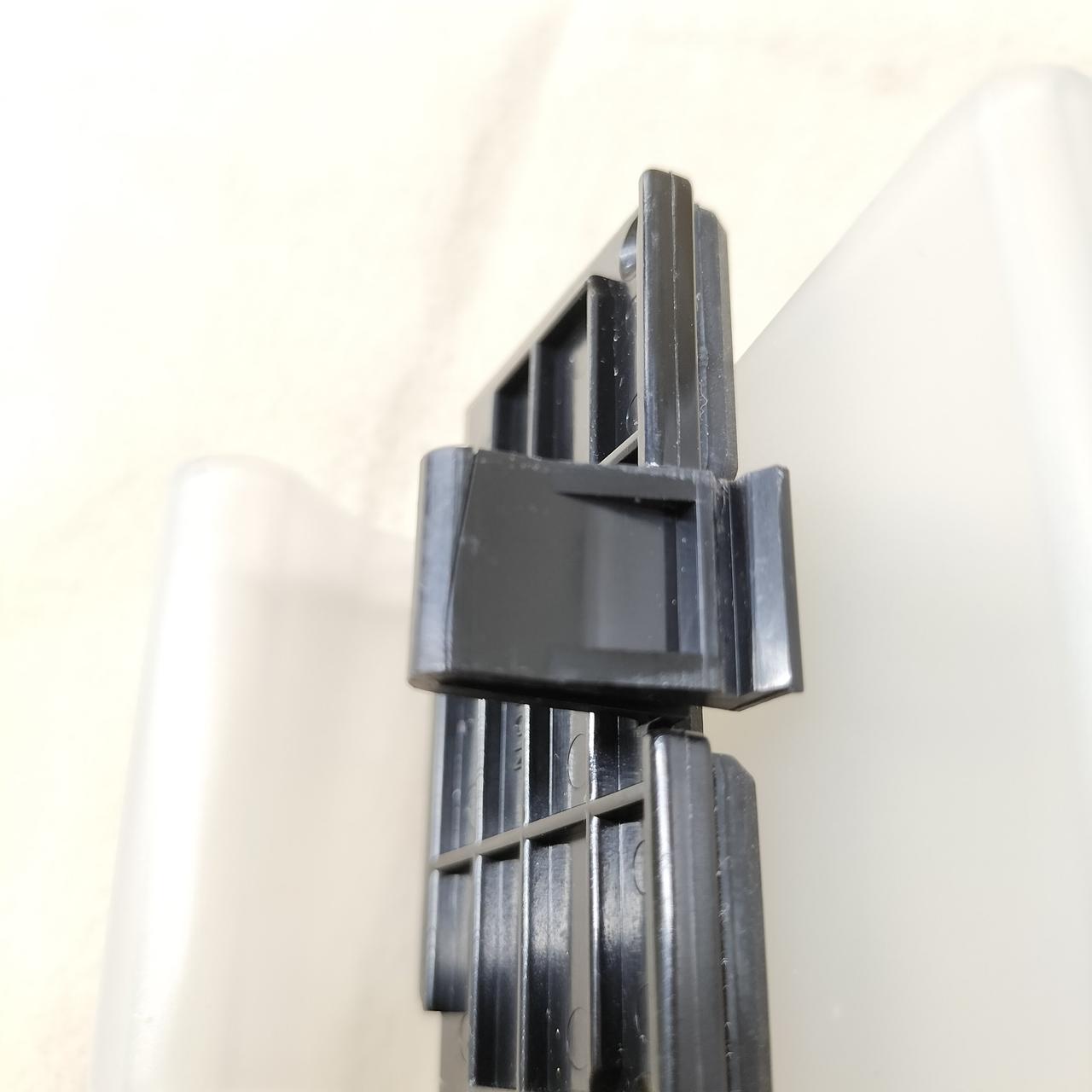 注：ヒビ割れあり