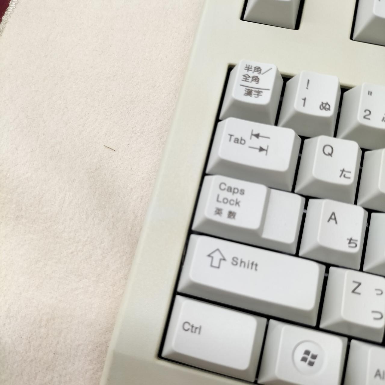 注：元々白色だった樹脂部分が黄変