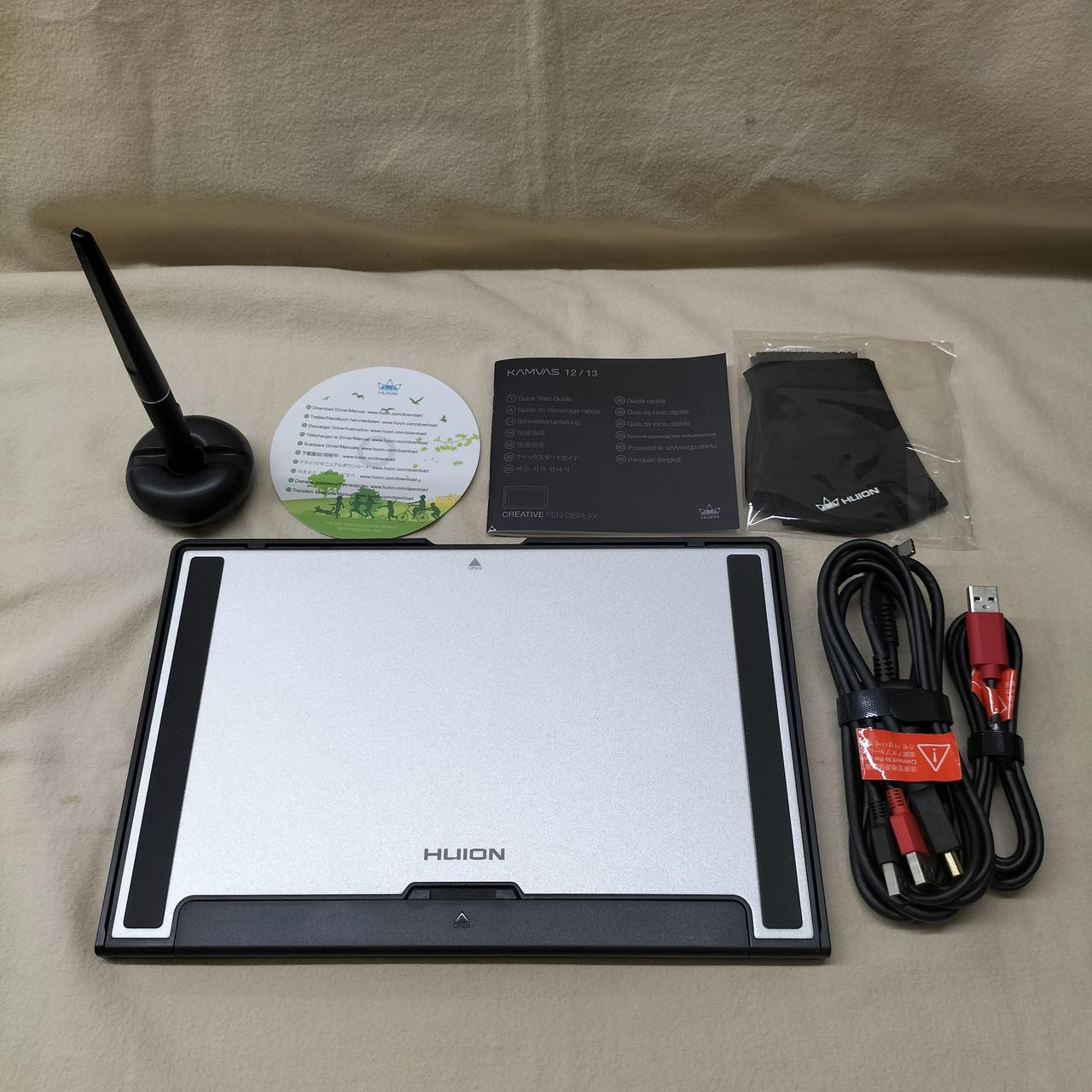 説明書記載の付属品は全て揃っています